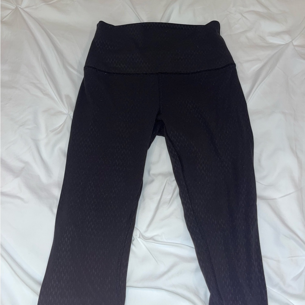 Patterned Black Lululemon Align Leggings - image 3